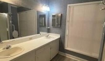 5301 HORSESHOE Dr, Alexandria, LA 71302