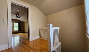 901 N 1ST St, Aberdeen, SD 57401