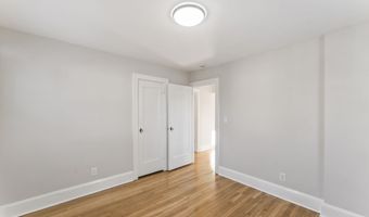 11 Roger Ave, Danbury, CT 06810