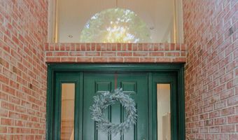 588 Green Rd, Ann Arbor, MI 48105