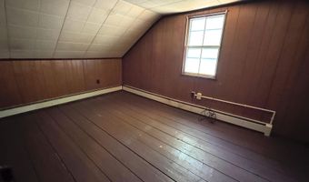 109 County St, Bennington, VT 05201