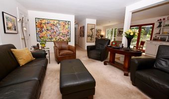 23 Middlebrook Dr, Arundel, ME 04046