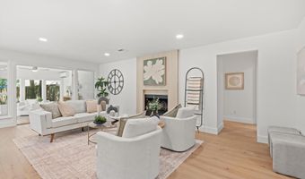 2212 Barefoot Trce, Atlantic Beach, FL 32233