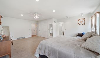 2943 Lee Marie Dr, Adrian, MI 49221