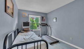 325 Spar Ave, Beachwood, NJ 08722