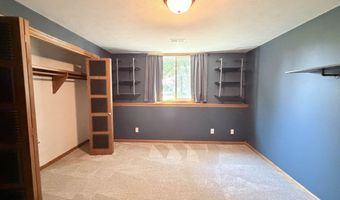 753 N Bramerton St, Andover, KS 67002