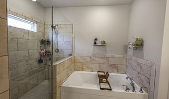 3331 Grassy Fields Ln, Apison, TN 37302