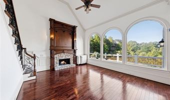 675 FALLS LAKE Dr, Alpharetta, GA 30022
