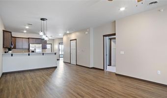 1354 Cypress Ct, Altoona, WI 54720