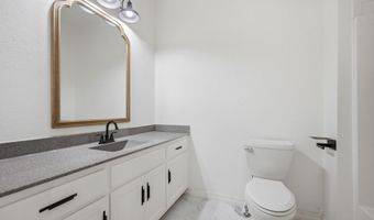 202 Walnut St, Anderson, MO 64831