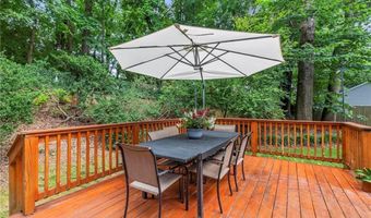 225 Royal Colony Ct, Alpharetta, GA 30022