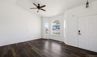 817 Settlers Dr, Caldwell, ID 83605