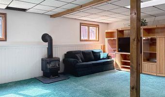 66 Sunset Ave, Buffalo, WY 82834