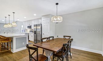3 Lakeside Dr, Bluffton, SC 29910