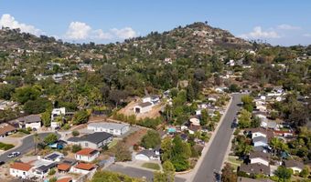 4703 Helix Glen Dr, La Mesa, CA 91941