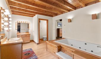 54 STONETREE Rd, Arrowsic, ME 04530
