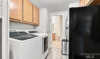 2271 E Blue Lake Ln, Boise, ID 83716