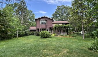1325 Crestview Dr, Alpena, MI 49707