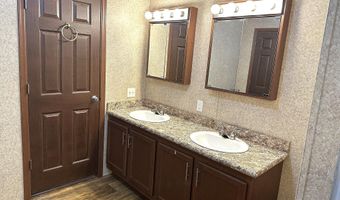 1277 RITCHIE Hwy 196, Arnold, MD 21012