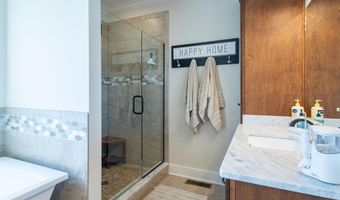 8691 Drakes Blvd, Bowling Green, KY 42122