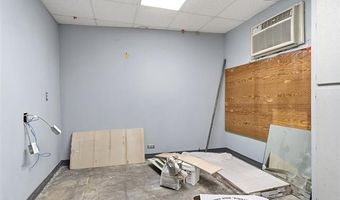 811 W Broadway St, Ardmore, OK 73401