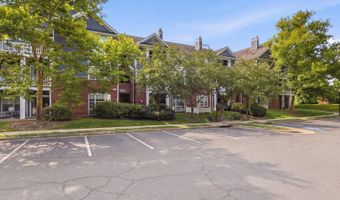 20313 BEECHWOOD Ter 101, Ashburn, VA 20147