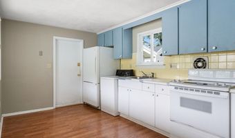 3 Mark Rd, Beverly, MA 01915