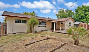 2919 SE OAK St, Albany, OR 97322