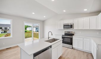 25132 Bluebird Cir, Adel, IA 50003