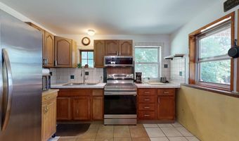 800 Summer St, Auburn, ME 04210