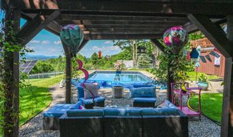 103 Silver Cir, Barre, VT 05641