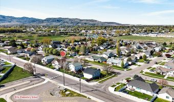 5470 Shenandoah Dr, Chubbuck, ID 83202