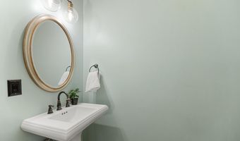 3721 HUNTLEY MEADOWS Ln, Alexandria, VA 22306