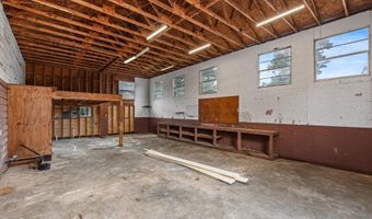 1001 Dale Dr, Benton, LA 71006