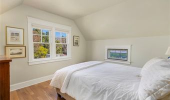 68 Sachuest Way, Middletown, RI 02842