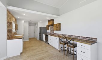 1455 S Lakeshore Dr, Chino Valley, AZ 86323