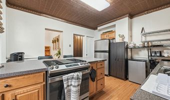 110 S 13th St, Airville, PA 15203