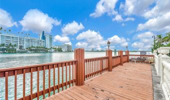 166 Bal Bay Dr, Bal Harbour, FL 33154