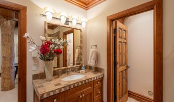 30 VISTA Rd, Cora, WY 82925