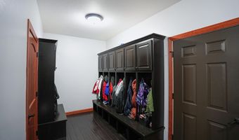 617 B Ave E, Albia, IA 52531