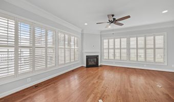 8047 FAIRFAX Rd, Alexandria, VA 22308