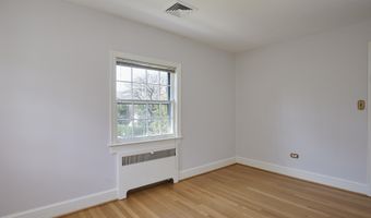 5135 MASSACHUSETTS Ave, Bethesda, MD 20816