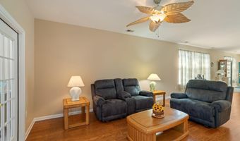 6 MOUNTAIN STREAM Ct, Barnegat, NJ 08005