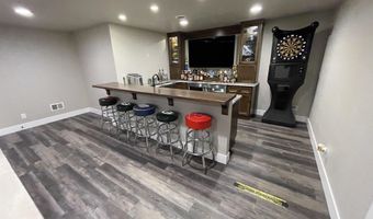 6860 W DESIGN Dr, Appleton, WI 54942