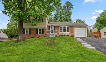 8815 TUCKERMAN Ln, Potomac, MD 20854