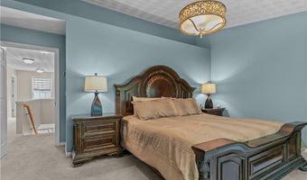 123 CASTLE ROCKS Rd, Warwick, RI 02886