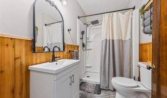 915 N 9th St, Atchison, KS 66002