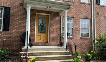 1202 LAURENS St, Baltimore, MD 21217