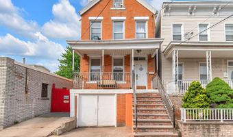 9 E 15TH St, Bayonne, NJ 07002