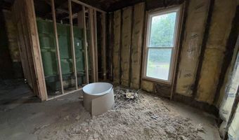 2520 W CHESTNUT Ave, Altoona, PA 16601